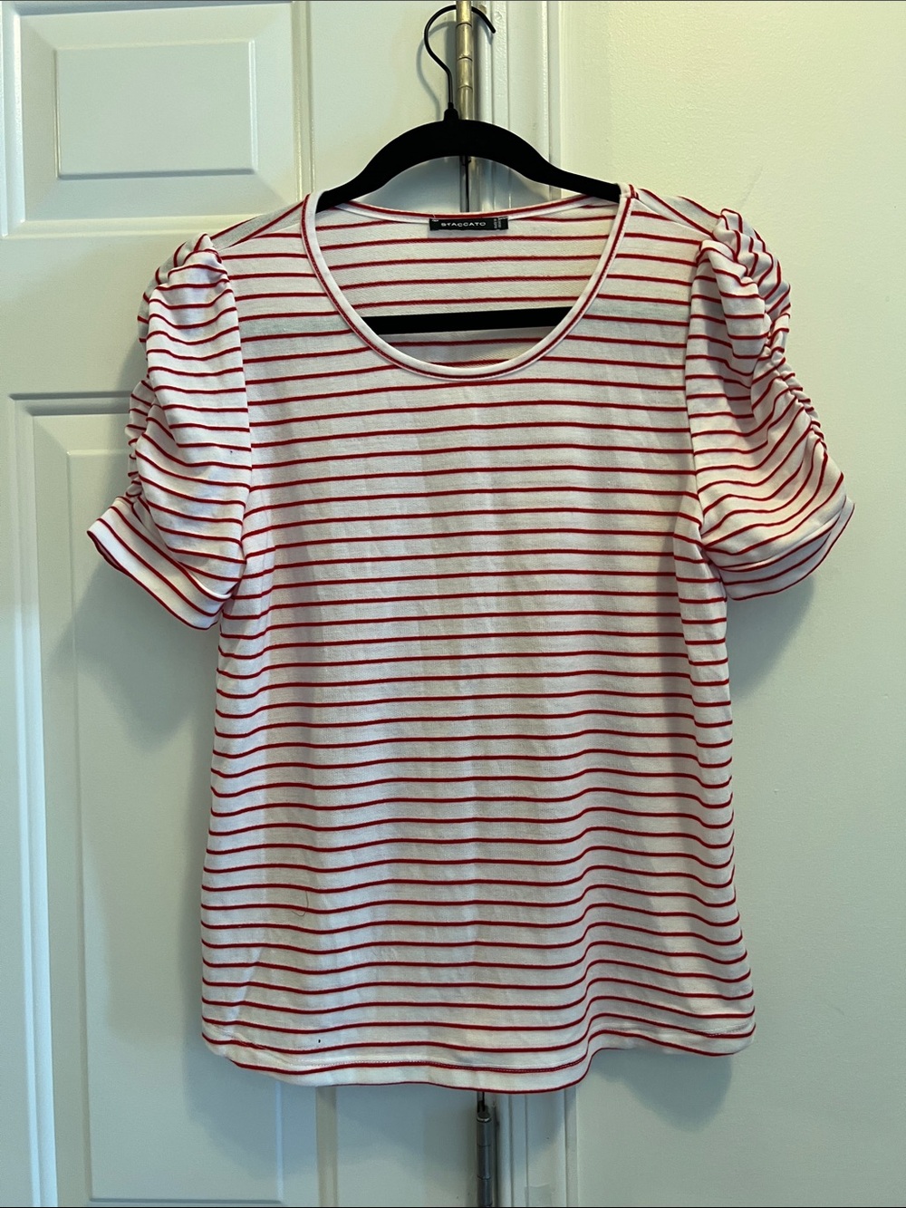 Staccato Small strip top